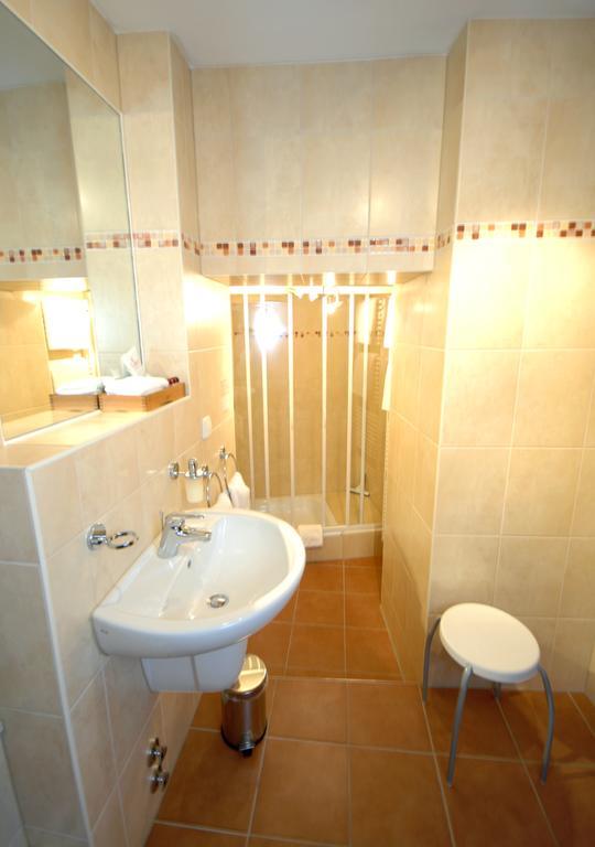 Hotel Dalberg Sankt Martin Zewnętrze zdjęcie